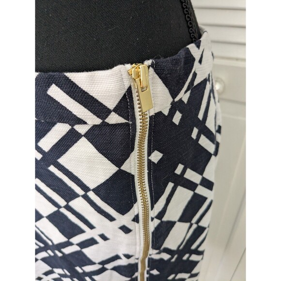 TALBOTS Skirt Womens 12P Black & White Career Art To Wear Gold Zip Corp Abstract - Picture 2 of 11